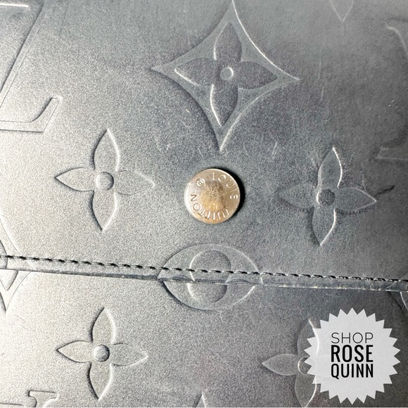 LOUIS VUITTON | All-Inclusive Blue Monogram Matte Tri-Fold Wallet (TH0052) - Picture 7 of 16